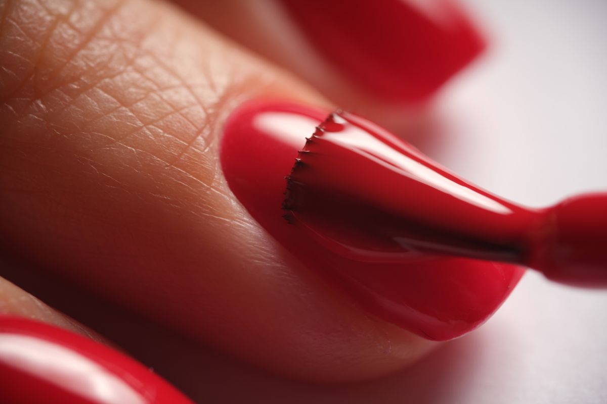 jak zrobić paznokcie żelowe na naturalnej płytce